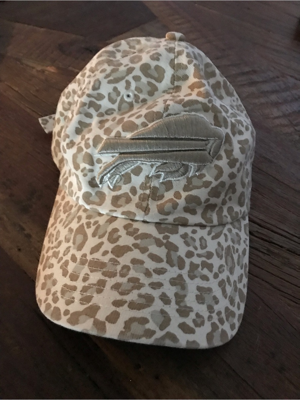 Buffalo Bills ‘47 Women's Panthera Clean Up Adjustable Hat - Picture 3 of 4